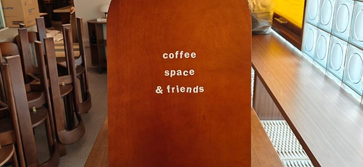 How 3D Acrylic Signs Can Make Your Cafe the Hottest Spot in Singapore