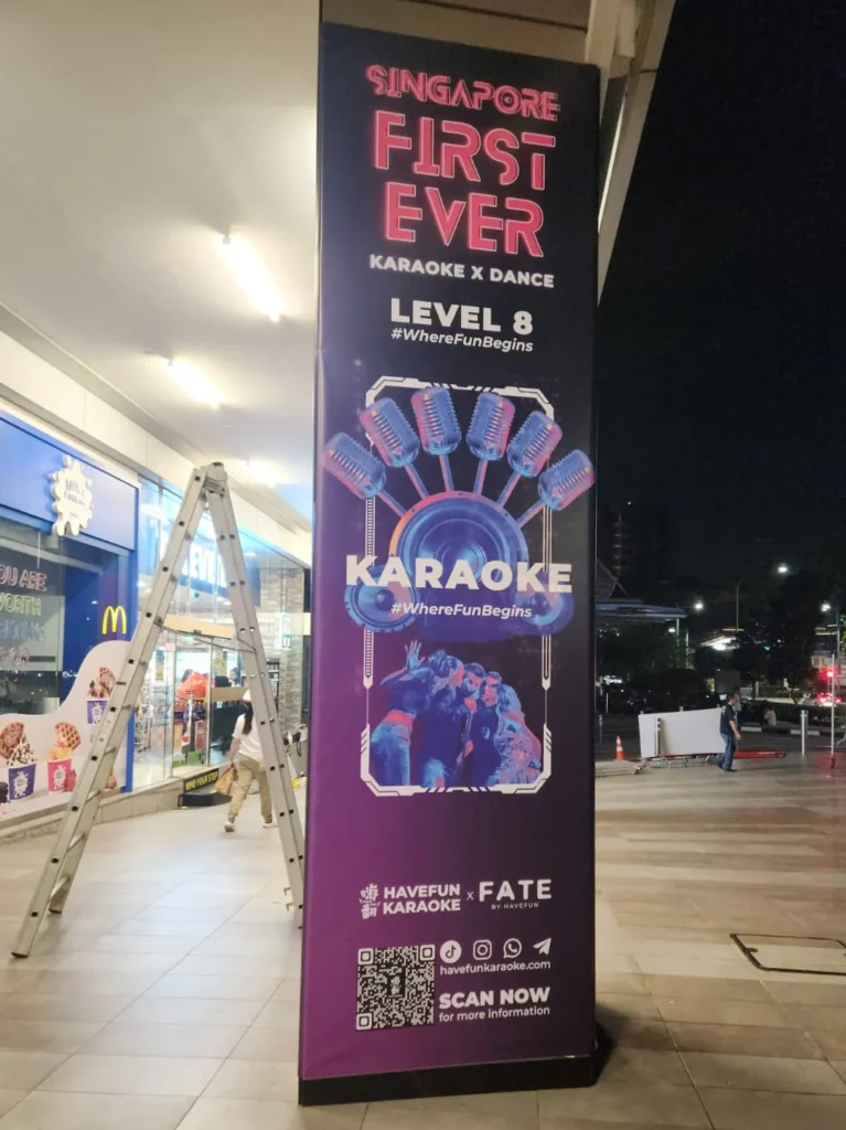From Clarke Quay to Orchard Road: Signage Design Trends in Singapore’s Key Shopping Areas